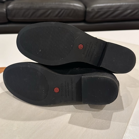 Blondo Suede Bootie Women’s 7.5 - Picture 3 of 4